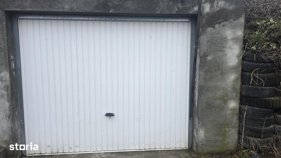 Casă cu 3 camere cu Teren 1020 Mp în Zăvoi