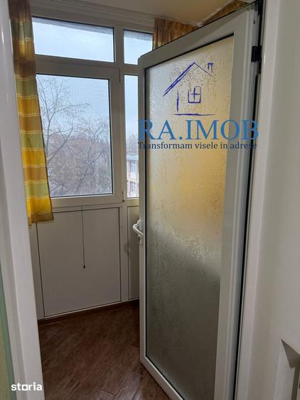 Apartament cu 2 camere decomandat în Malu Roșu
