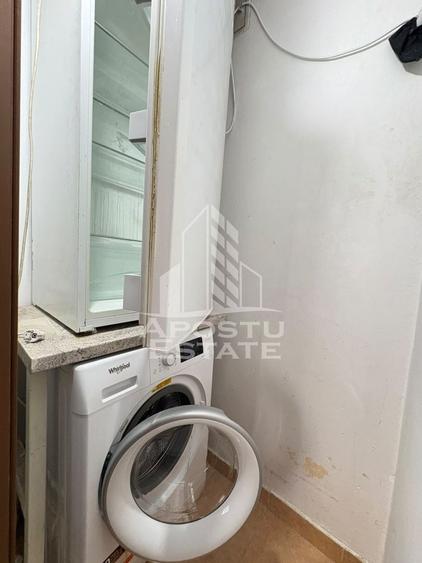 Apartament cu 2 camere decomandat, mobilat în Dacia