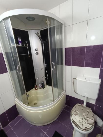 Casă individuală cu 3 camere cu Canalizare în Ampoița