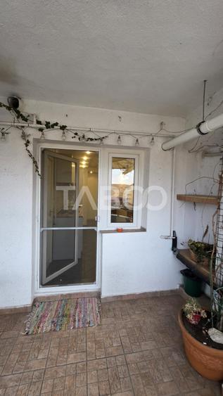 Apartament cu 4 camere decomandat, mobilat în Sebeș
