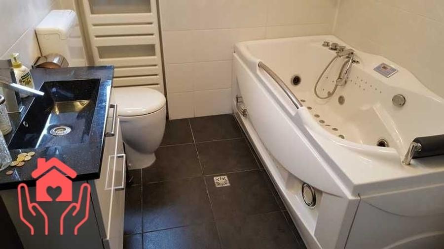 Apartament cu 4 camere semidecomandat, mobilat în Domenii
