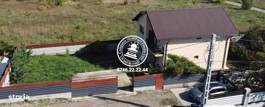 Casă cu 4 camere în Vocotești