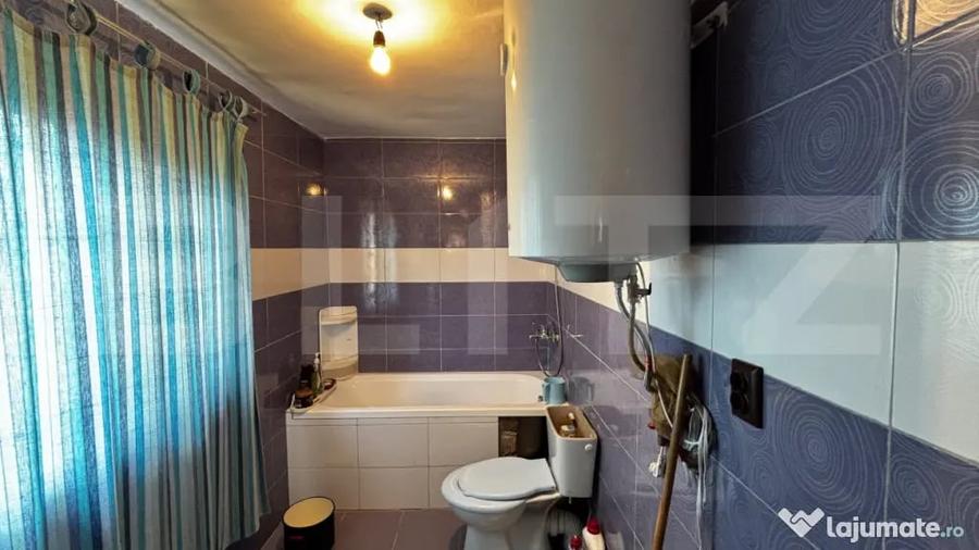 Casă cu 3 camere cu Teren 1427 Mp în Central