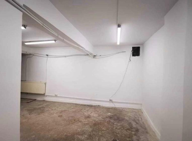 Spațiu comercial, de 90 mp, în Calea București