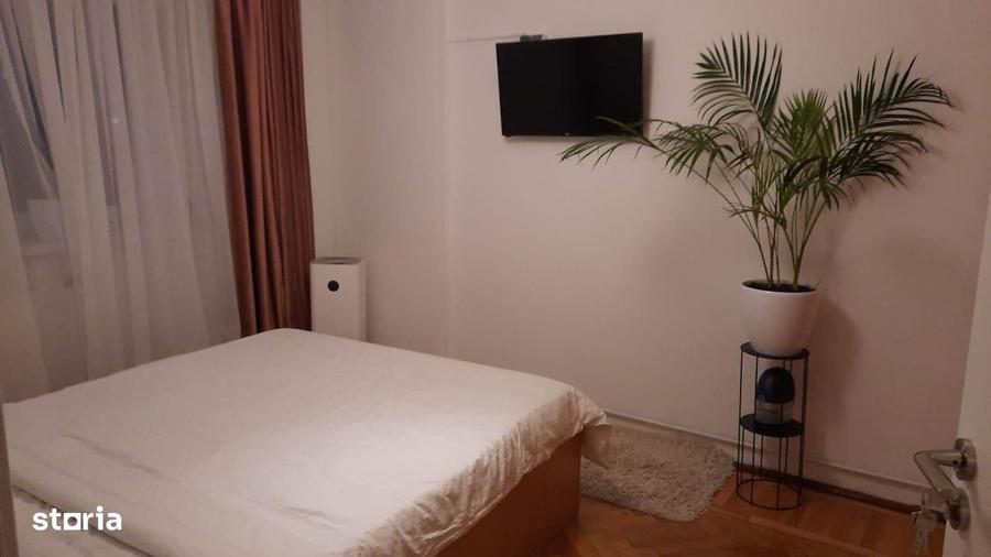 Apartament cu 2 camere semidecomandat în Cișmigiu