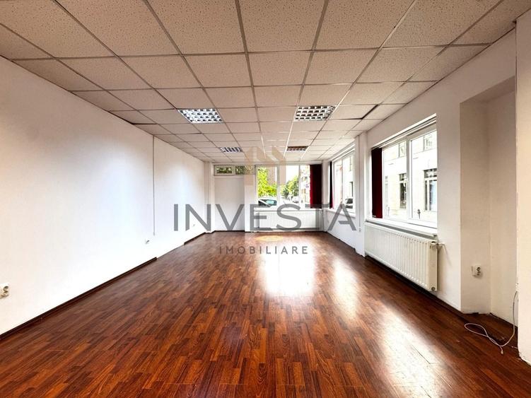 Birou, de 194.50999450684 mp, în Central