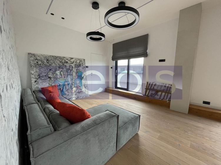 Penthouse cu 3 camere semidecomandat, mobilat în Băneasa