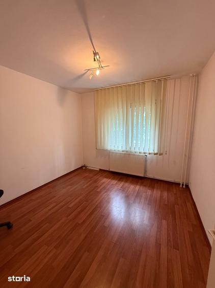 Apartament cu 3 camere în Bistrița Lac