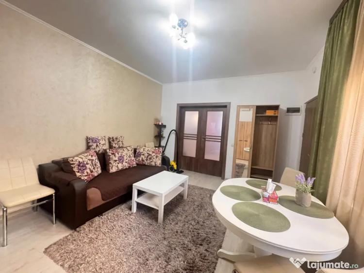 Apartament cu 2 camere semidecomandat în Tomis Mall