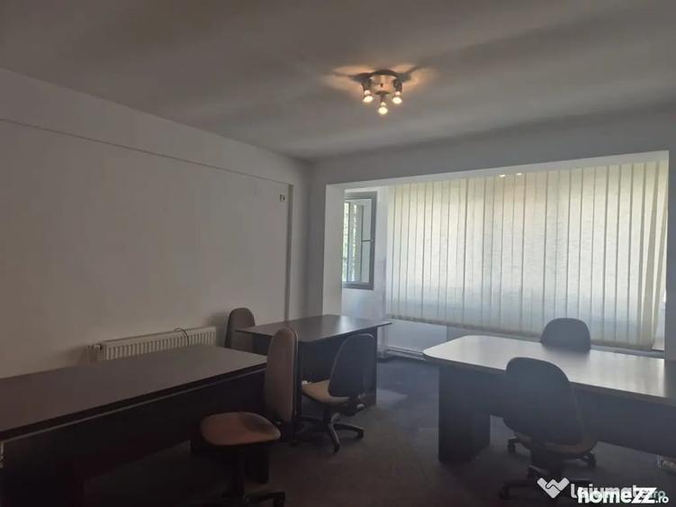 Casă cu 2 camere cu Teren 100 Mp în Muncii