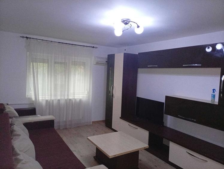 Apartament cu 2 camere decomandat în Canta