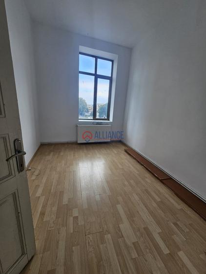 Birou, de 57 mp, în Ultracentral