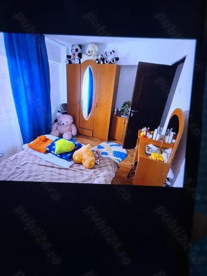 Apartament cu 3 camere decomandat în Ostroveni