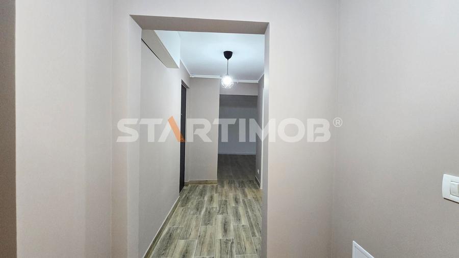 Apartament cu 3 camere decomandat, mobilat în Vlahuță