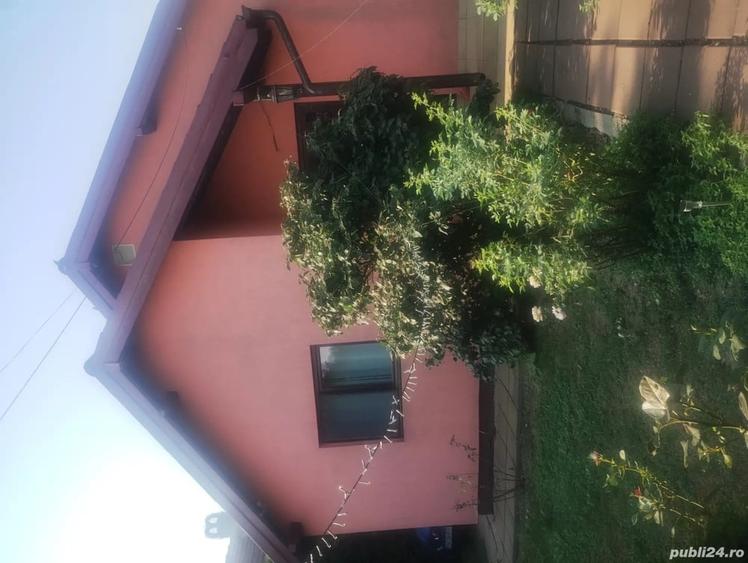 Casă cu 3 camere în Hitiaș