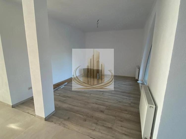 Casă cu 5 camere cu Teren 1000 Mp în Oloșag