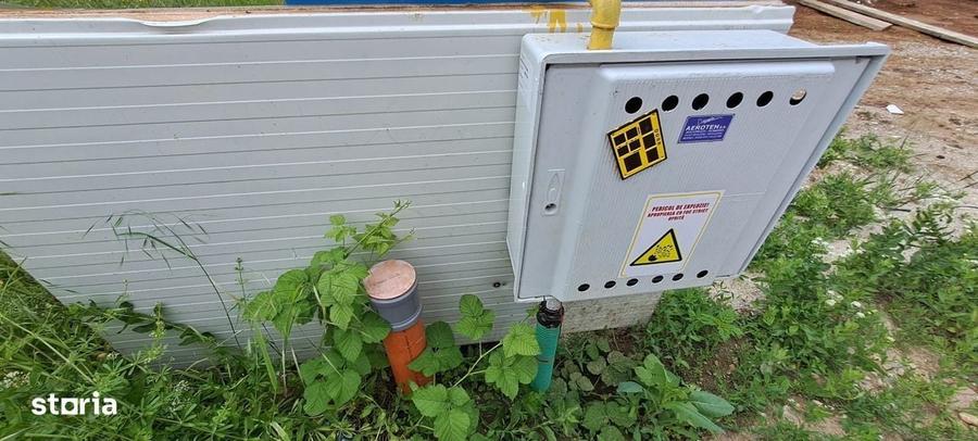 Casă cu 4 camere în Dragomirești-Deal