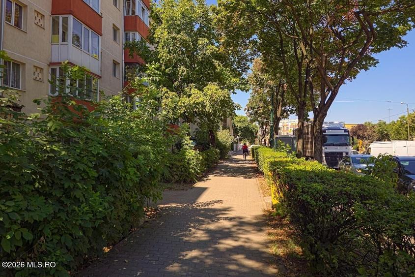 Apartament cu 2 camere nedecomandat, mobilat în Spitalul Județean