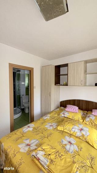 Casă cu 6 camere cu Teren 319 Mp în Vlădești