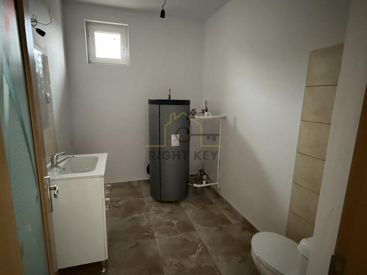 Casă individuală cu 4 camere cu Canalizare în Ciorogârla