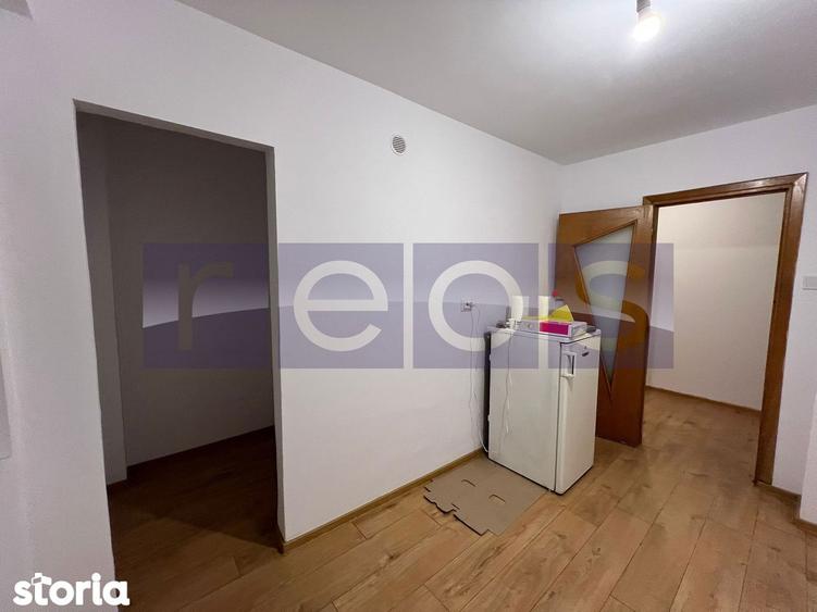 Apartament cu 3 camere decomandat în Centrul Civic