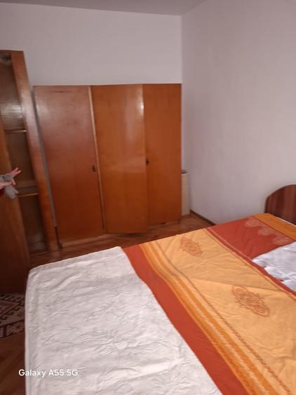 Apartament cu 2 camere semidecomandat în Gării