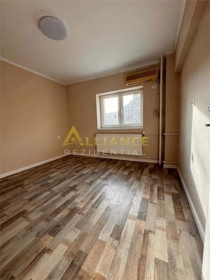 3 Camere Aparatorii Patriei Metrou - 7