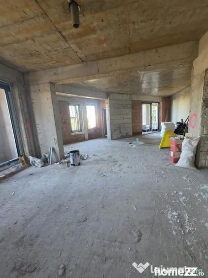 Spațiu comercial, de 550 mp, în Foișorul de Foc