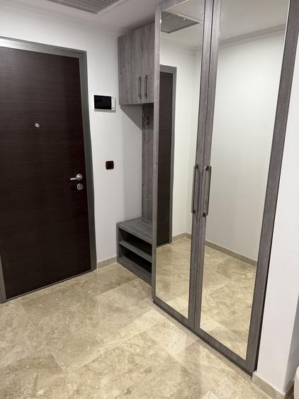 Apartament cu 3 camere decomandat, mobilat în Parcul Circului