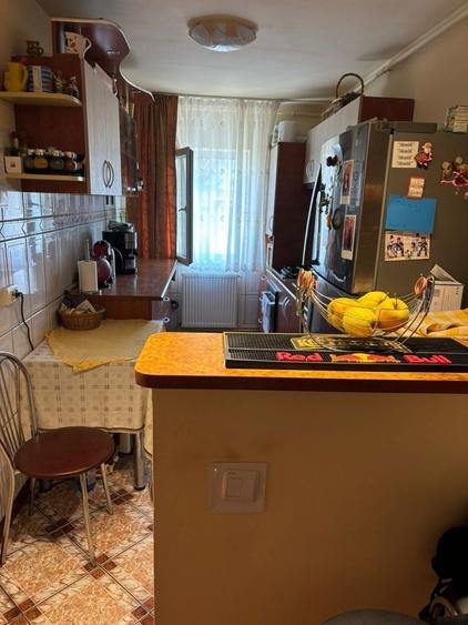 Apartament cu 3 camere decomandat, mobilat în Astra