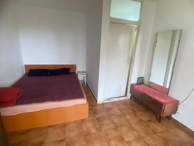 Garsonieră nedecomandată în Teiul Doamnei
