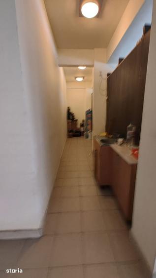 Spațiu comercial, de 92 mp, în Progresul