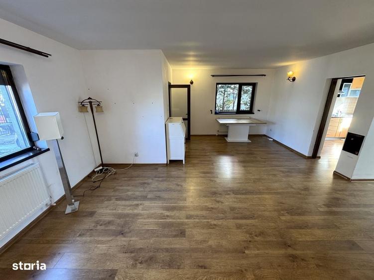 Casă cu 4 camere în Valea Lupului