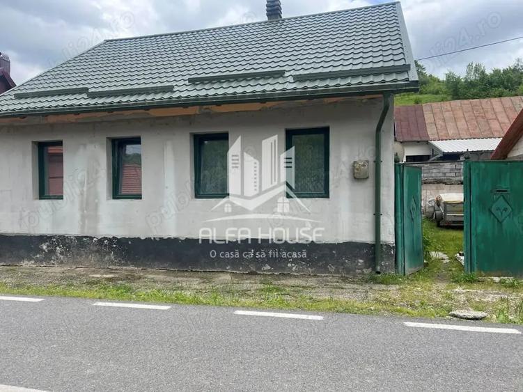 Casă cu 5 camere în Central