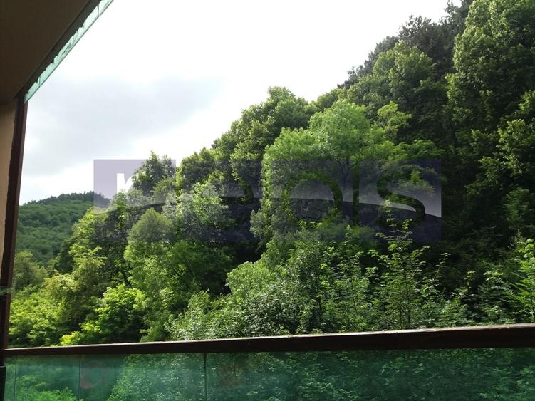 Apartament cu 2 camere decomandat, mobilat în Răcădău