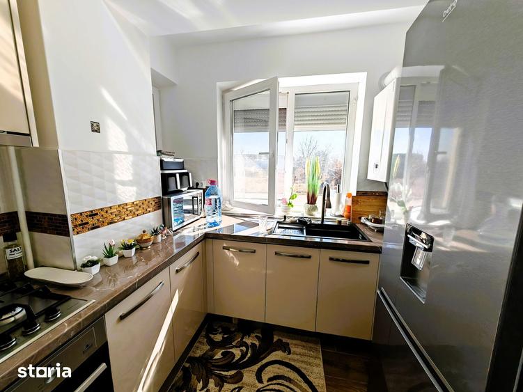 Apartament cu 3 camere, mobilat în Nord