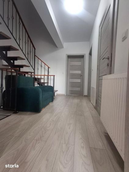 Casă cu 3 camere cu Teren 200 Mp în Central