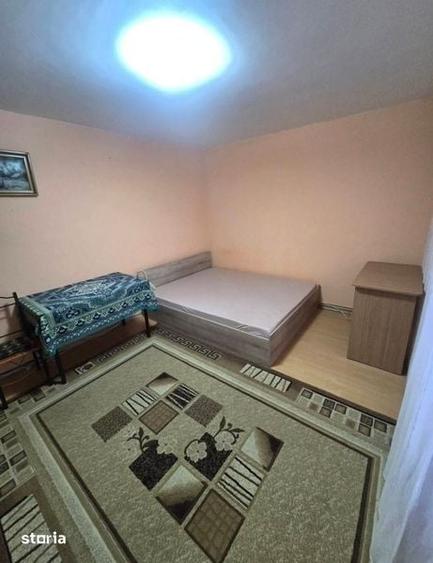 Garsonieră în Girocului