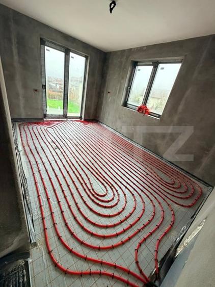 Duplex cu 5 camere cu Teren 220 Mp în Tărlungeni