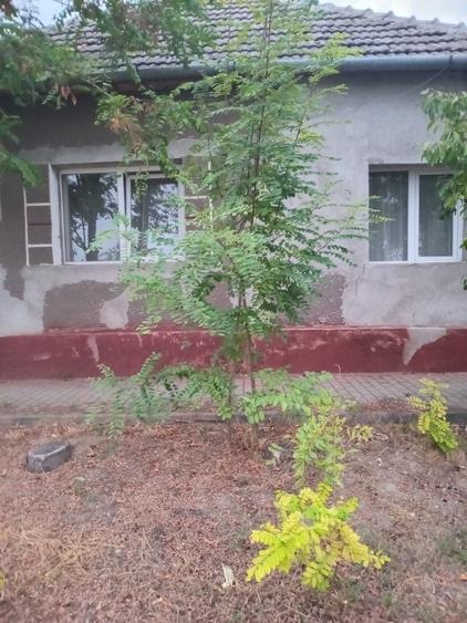 Casă cu 4 camere în Iermata