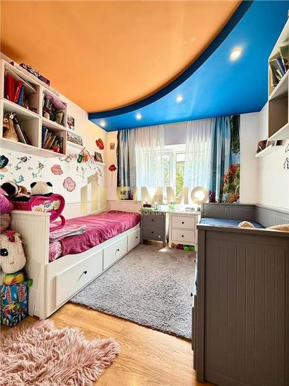 Apartament cu 3 camere decomandat, mobilat în Obcini