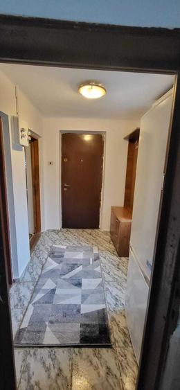 Casă cu 2 camere cu Teren 200 Mp în Central