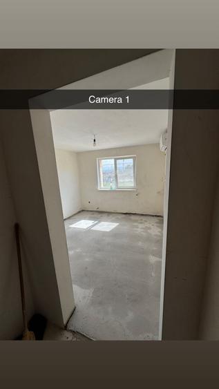 Apartament cu 3 camere decomandat în Sântimbru