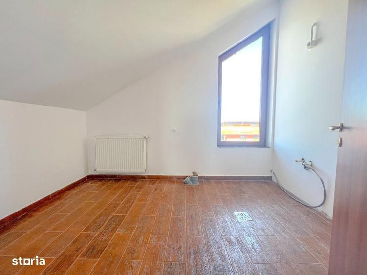 Casă cu 4 camere în IAR