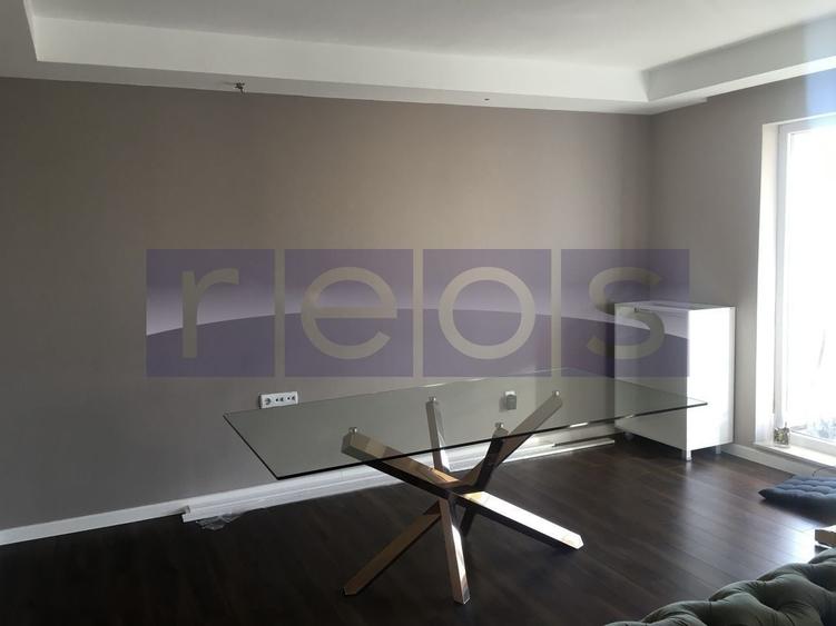 Apartament cu 3 camere în Ștefăneștii de Jos