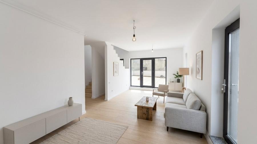Apartament cu 3 camere decomandat în Nerva Traian