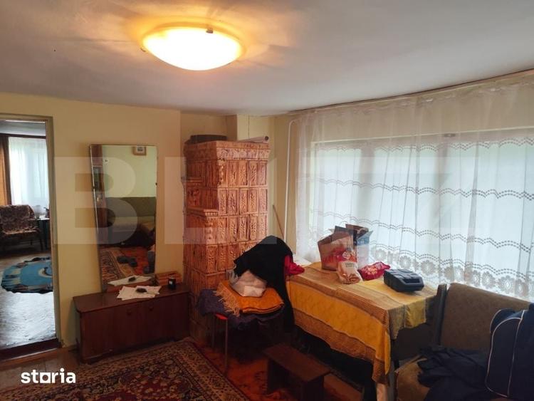 Casă cu 4 camere cu Teren 2850 Mp în Bucium