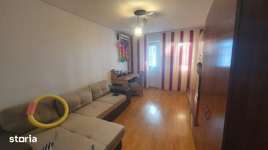 Apartament cu 2 camere decomandat în Țiglina 1