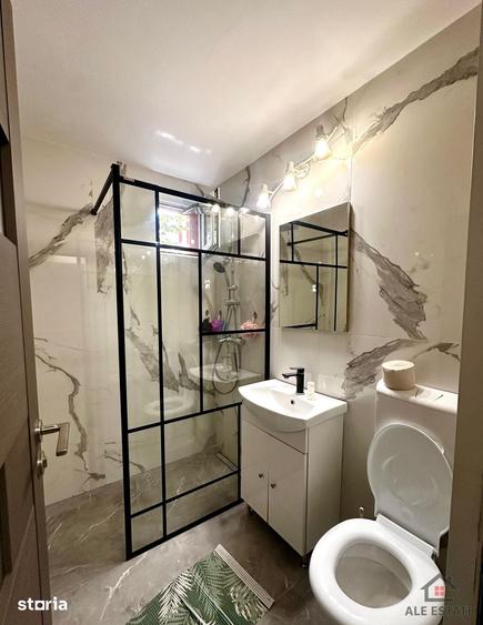 Apartament cu 2 camere semidecomandat în Micro 1